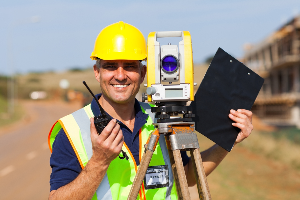 Which Online Survey Companies Are The Best? What Are The Advantages Of Hiring A Professional Surveyor?